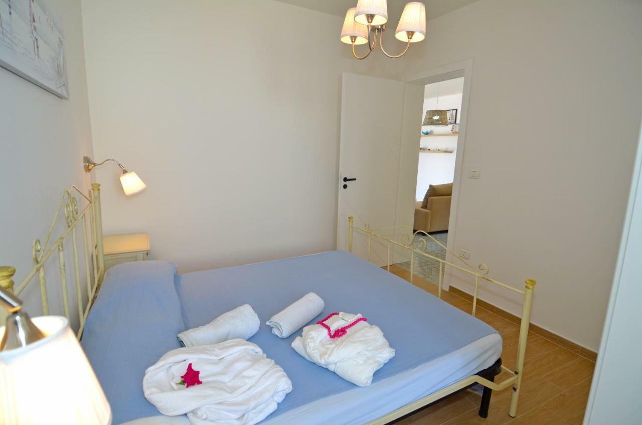 Casa Baia Azzurra Villa Patù Екстериор снимка